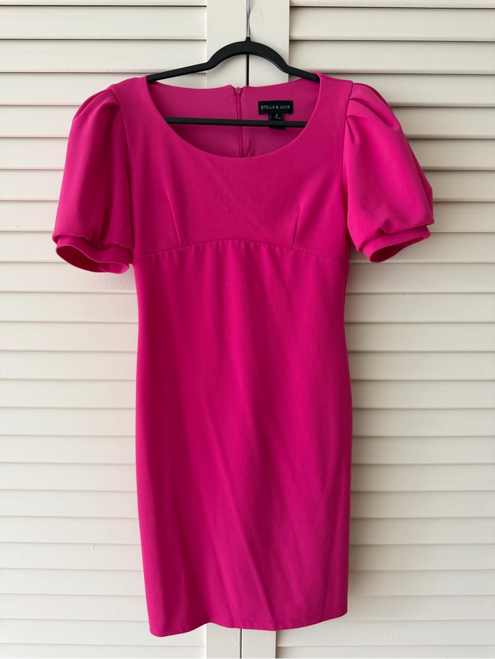 Stella & Jane Hot Pink Puff-Sleeve Mini Dress